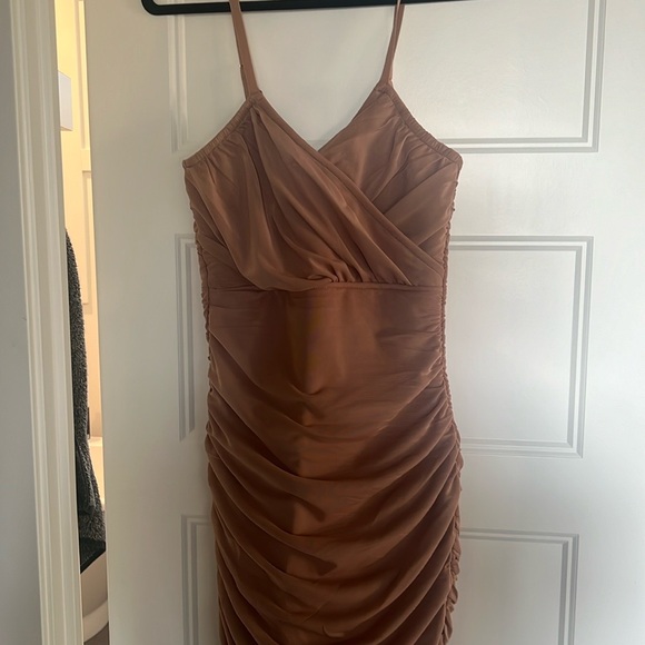 Elliatt pippa dress - Picture 3 of 5